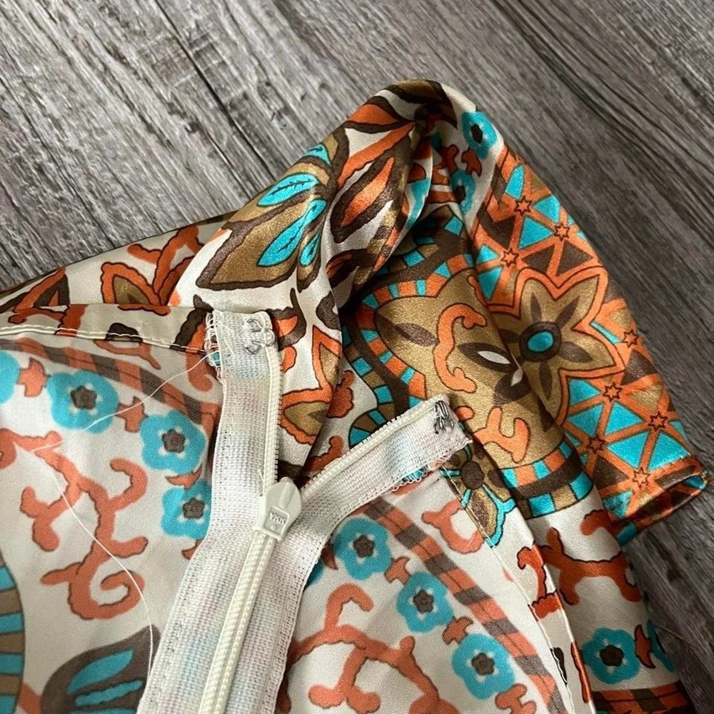 Geometric Print Silk Skirt - Picture 7 of 8